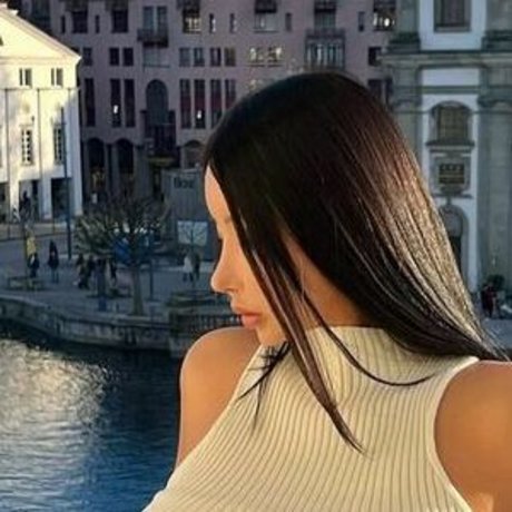 Foto di nudo di fuga di OnlyFans di Baek Si Young