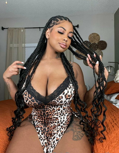 Foto di nudo di fuga di OnlyFans di Wwdfree