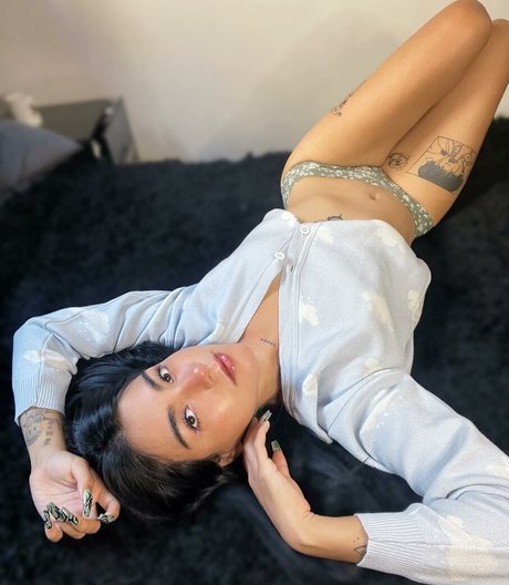 Foto di nudo di fuga di OnlyFans di Ximenarojasp