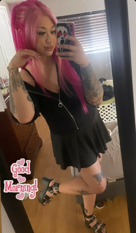 Foto di nudo di fuga di OnlyFans di Shawnee