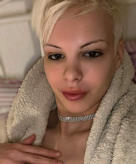 Blonditwink