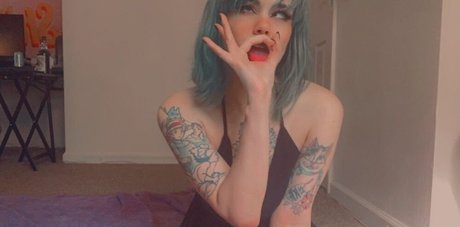 Foto di nudo di fuga di OnlyFans di Maeeparfait