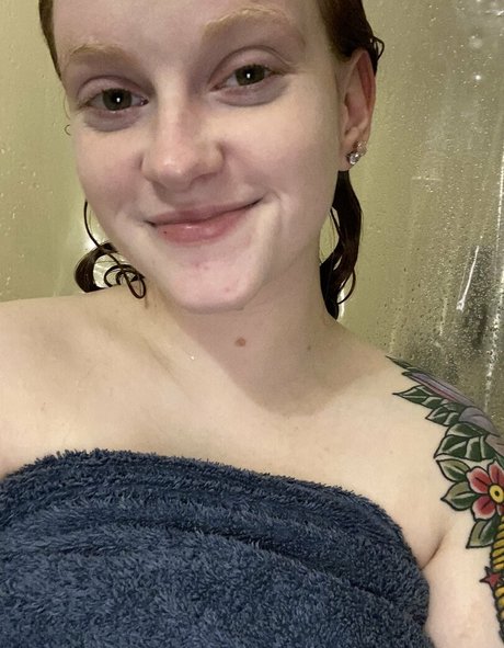 Foto di nudo di fuga di OnlyFans di Kristieconner