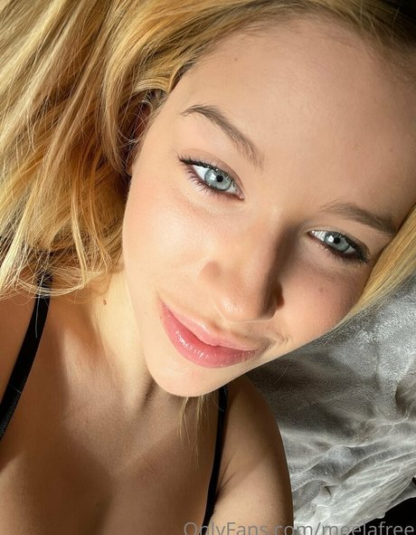 Foto di nudo di fuga di OnlyFans di Meelafree