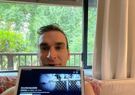 Foto di nudo di fuga di OnlyFans di Marstonhefner