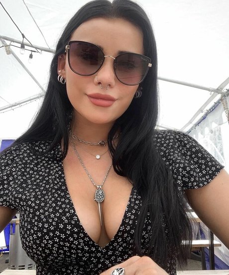 Foto di nudo di fuga di OnlyFans di Kathy Schaefer