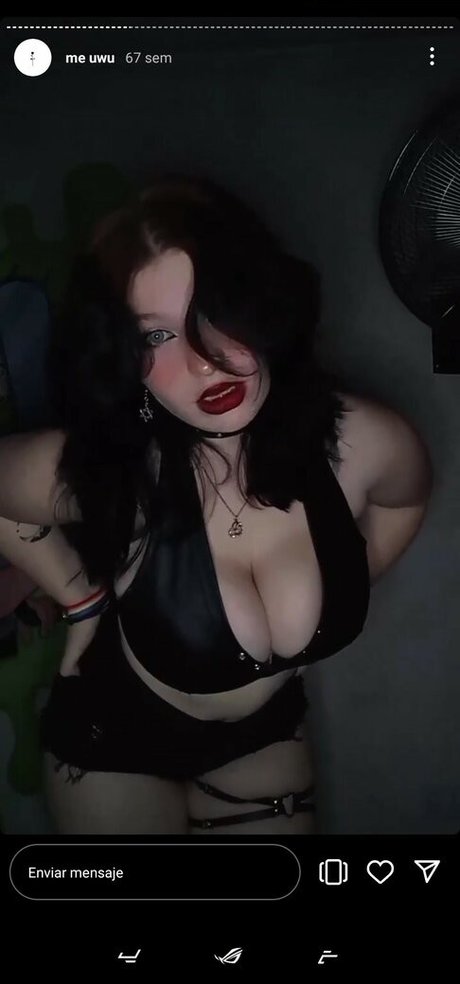 Foto di nudo di fuga di OnlyFans di Leilaaaxx