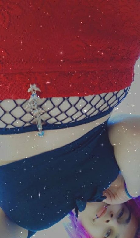 Foto di nudo di fuga di OnlyFans di Glowyhole