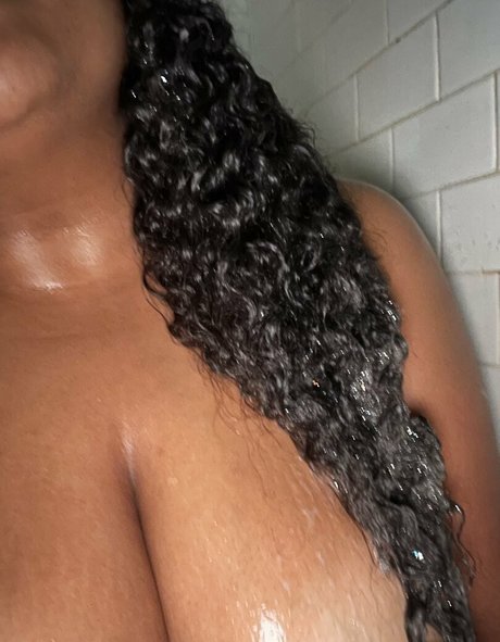Foto di nudo di fuga di OnlyFans di Didilenox