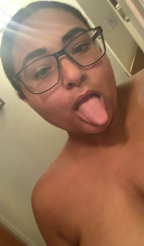 Foto di nudo di fuga di OnlyFans di Didilenox