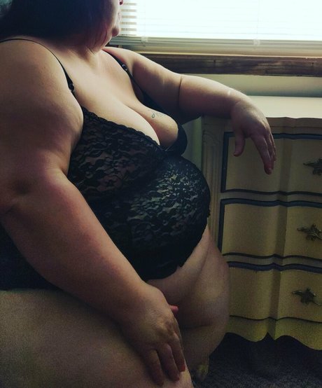 Juicybootybbw