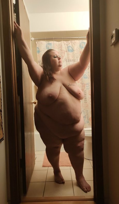 Juicybootybbw