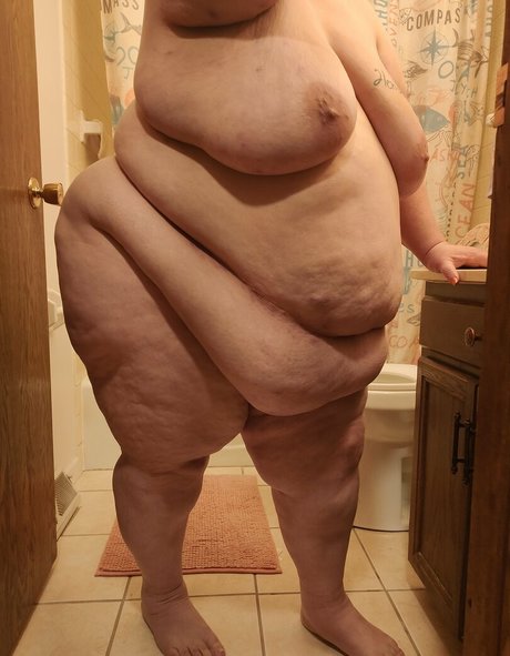 Juicybootybbw