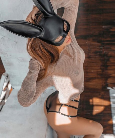 Foto di nudo di fuga di OnlyFans di Anna Fury