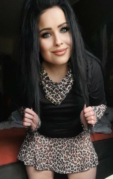 Foto di nudo di fuga di OnlyFans di Justjenna93