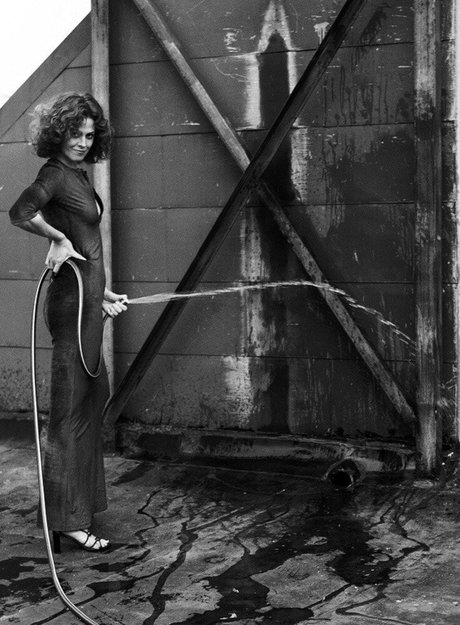 Foto di nudo di fuga di OnlyFans di Sigourney Weaver