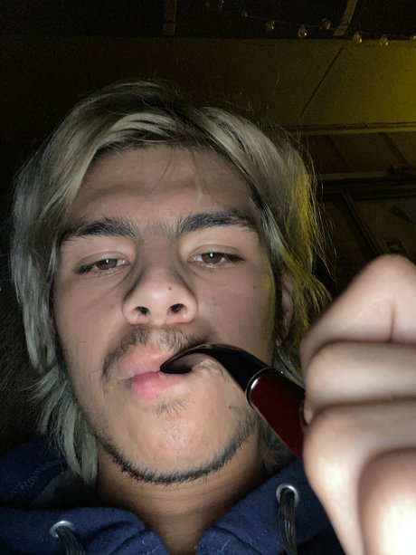 Foto di nudo di fuga di OnlyFans di Moltresxxx