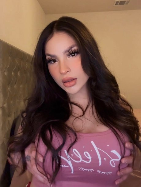 Foto di nudo di fuga di OnlyFans di Diana 