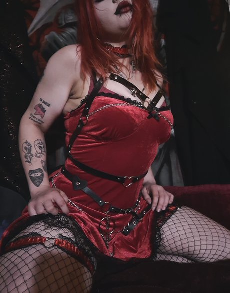 Foto di nudo di fuga di OnlyFans di Scarlett