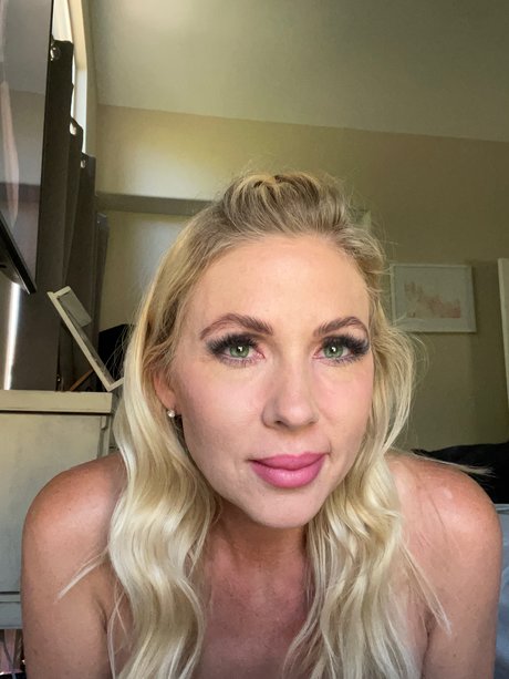 Foto di nudo di fuga di OnlyFans di Scarlett J