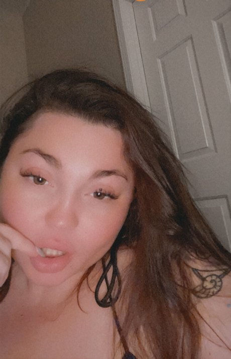 Foto di nudo di fuga di OnlyFans di Paige Kiss
