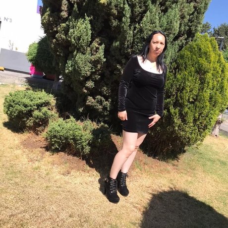 Foto di nudo di fuga di OnlyFans di Rosy Gp