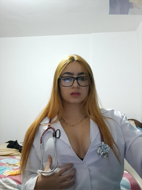 Foto di nudo di fuga di OnlyFans di Sofia Cb