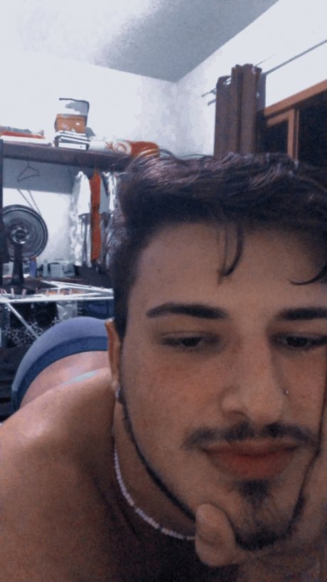 Foto di nudo di fuga di OnlyFans di Alisson