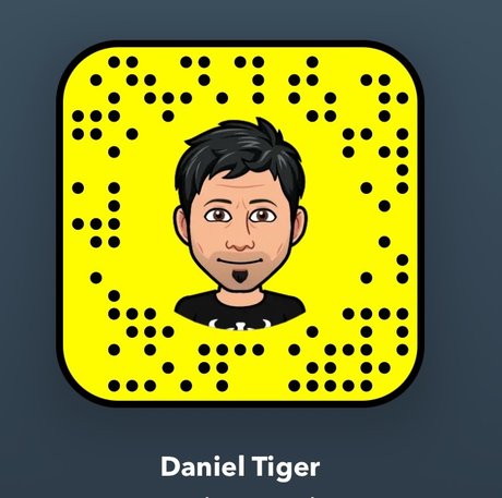 Foto di nudo di fuga di OnlyFans di Danieltiger