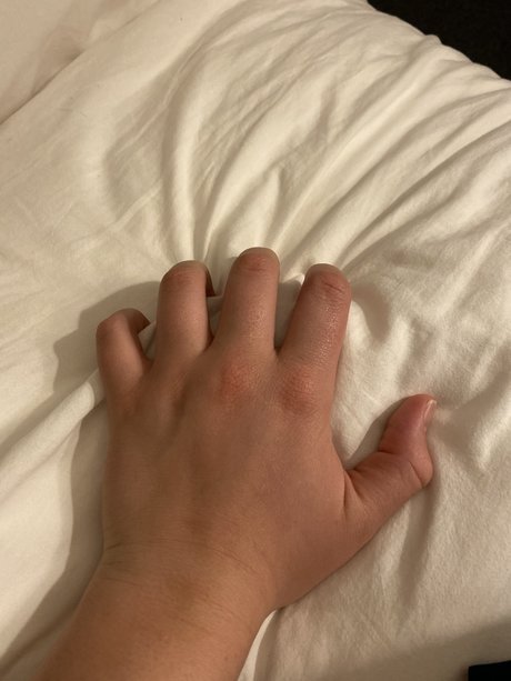 Foto di nudo di fuga di OnlyFans di Twigglytoez