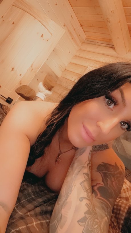 Foto di nudo di fuga di OnlyFans di Huntingcutie