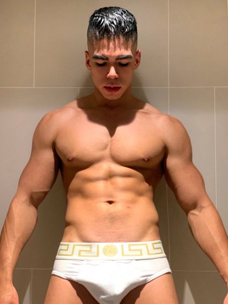 Foto di nudo di fuga di OnlyFans di Douglas Safados
