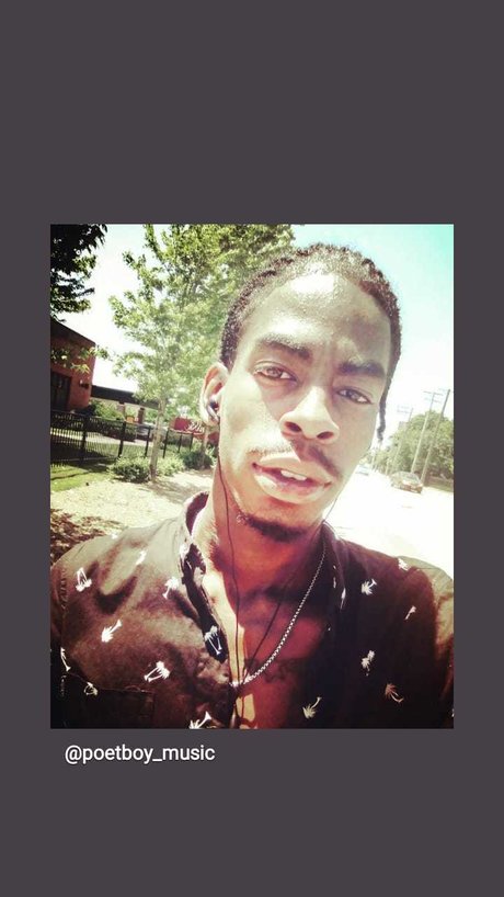 Foto di nudo di fuga di OnlyFans di James Thomas