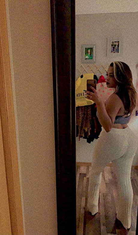 Foto di nudo di fuga di OnlyFans di A