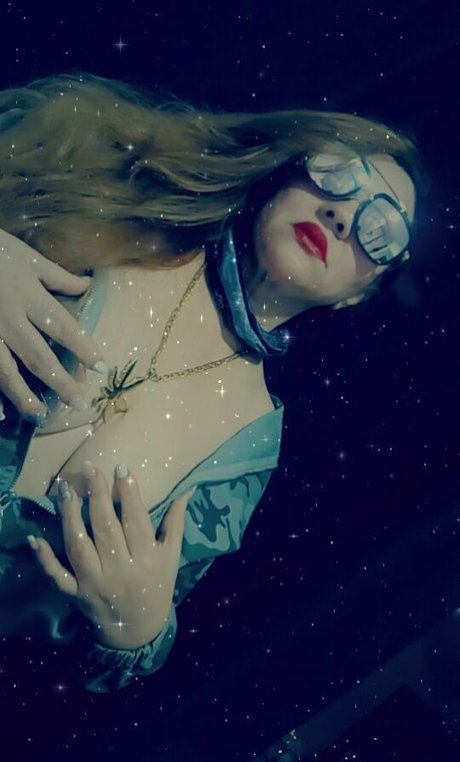 Foto di nudo di fuga di OnlyFans di Anthonella