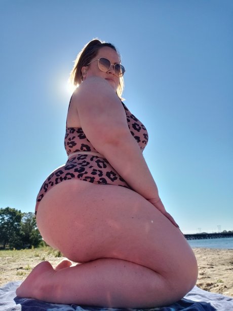 Foto di nudo di fuga di OnlyFans di Ginger Page