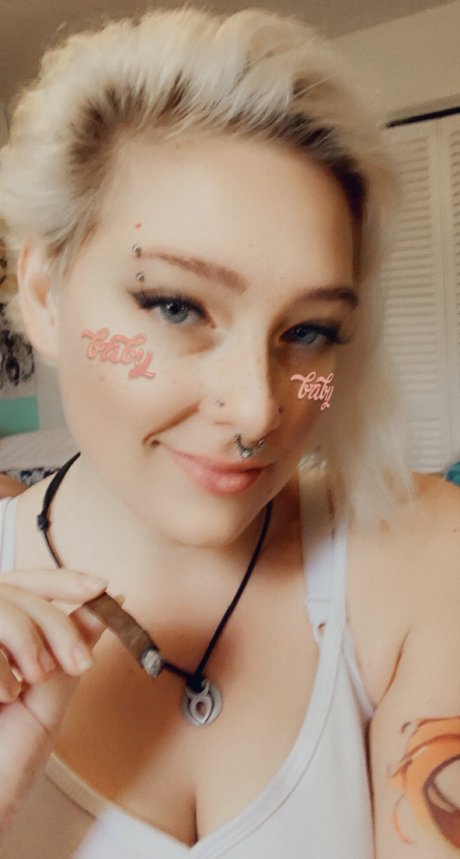Foto di nudo di fuga di OnlyFans di Shay