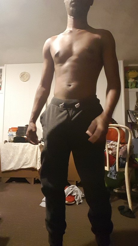 Foto di nudo di fuga di OnlyFans di Swang Lee