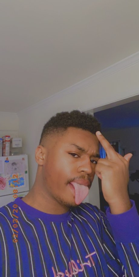 Foto di nudo di fuga di OnlyFans di Rae