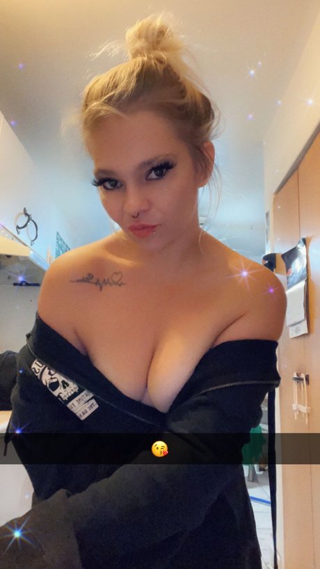 Foto di nudo di fuga di OnlyFans di Queenmom69