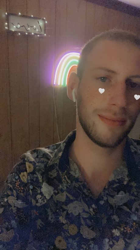 Foto di nudo di fuga di OnlyFans di Punkerbrandon