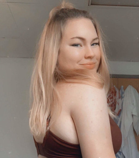 Foto di nudo di fuga di OnlyFans di Princess Top 76