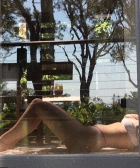 Foto di nudo di fuga di OnlyFans di Bambi