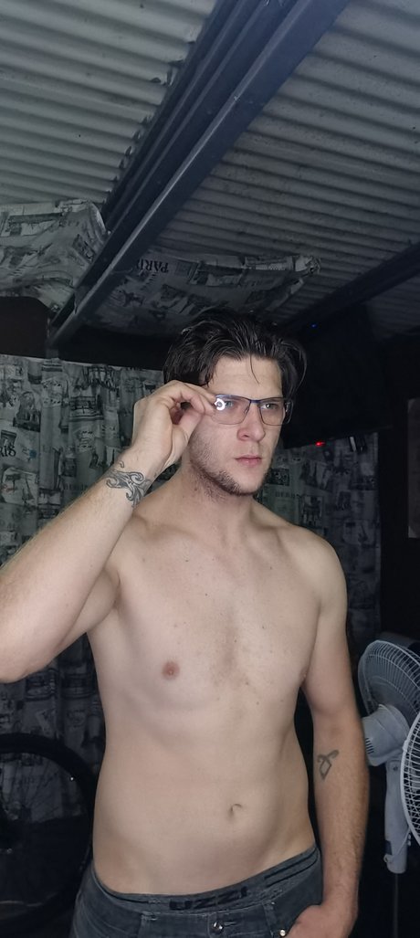 Foto di nudo di fuga di OnlyFans di Mysticaljace