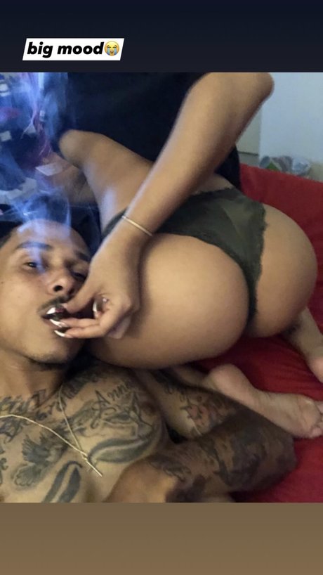 Foto di nudo di fuga di OnlyFans di Flick My Bic 