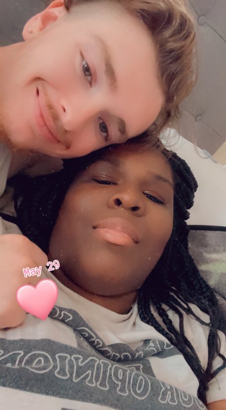 Foto di nudo di fuga di OnlyFans di Vanilla And Chocolate
