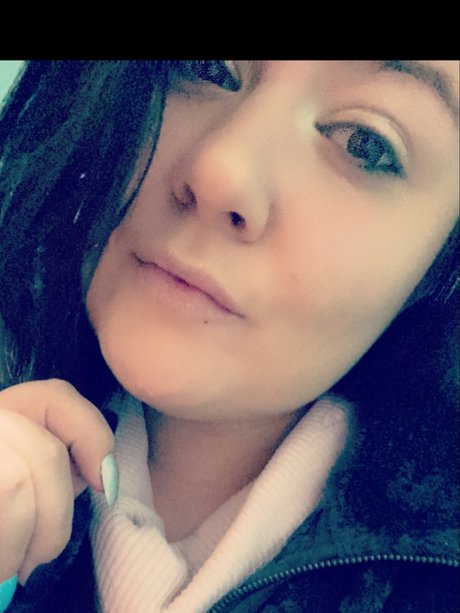 Foto di nudo di fuga di OnlyFans di Shelbs