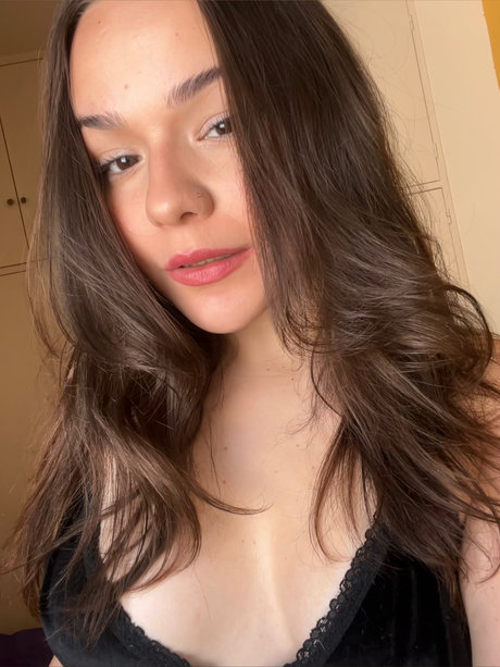 Foto di nudo di fuga di OnlyFans di 
