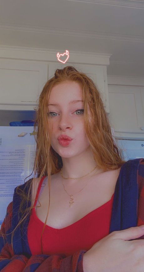Foto di nudo di fuga di OnlyFans di Taylor