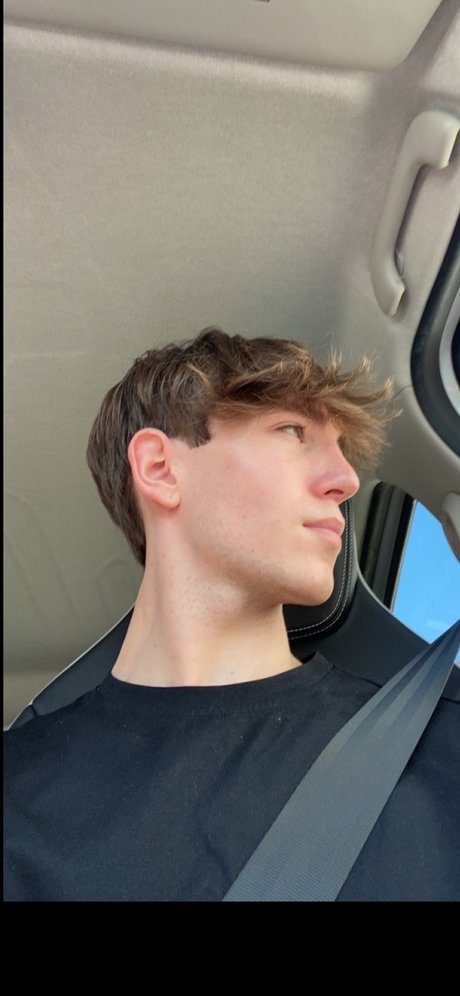 Foto di nudo di fuga di OnlyFans di 